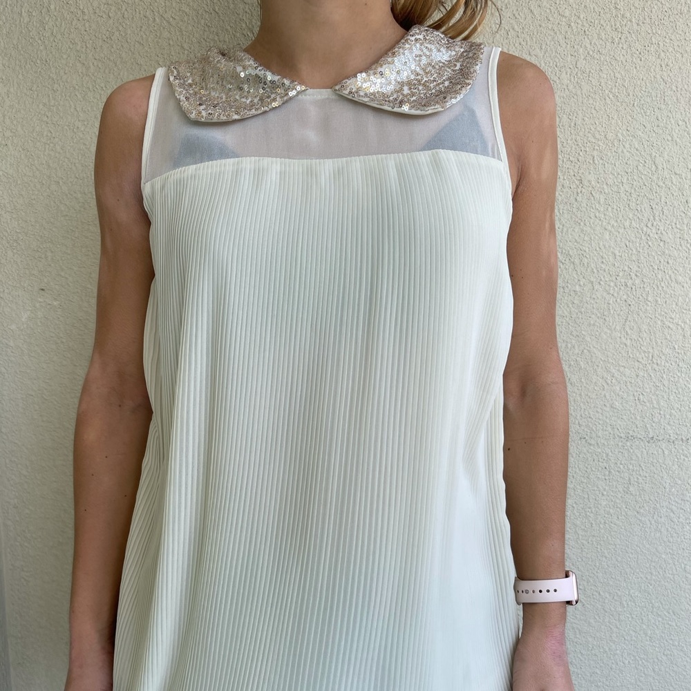 French brand Top with gold glitter